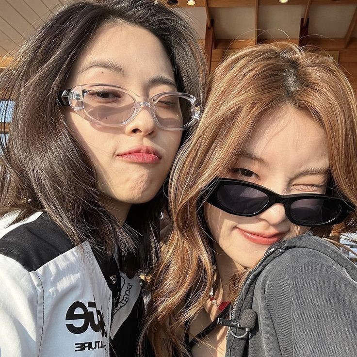 Kuis Online Seru Member ITZY yang Cocok Sama Karakter Kamu