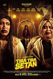 Film Tiba-Tiba Setan kembali hadir dalam remake terbaru yang disutradarai oleh Etienne Caesar. Film horor Indonesia ini mengangkat kisah teror supranatural yang menegangkan dengan sentuhan modern, menghadirkan misteri dan ketakutan yang siap membuat penonton merinding.