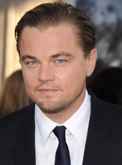 Leonardo DiCaprio dikenal sebagai salah satu aktor paling sukses dan ikonik Hollywood. Dari perannya sebagai Jack Dawson di Titanic hingga berbagai film bergengsi yang membawanya meraih Oscar, perjalanan karier Leo dipenuhi film-film populer dan prestasi luar biasa. Tapi, seberapa jauh kamu mengenal sosok Leonardo DiCaprio? Yuk, ikuti kuis trivia ini dan buktikan apakah kamu benar-benar fans sejati Leonardo DiCaprio!